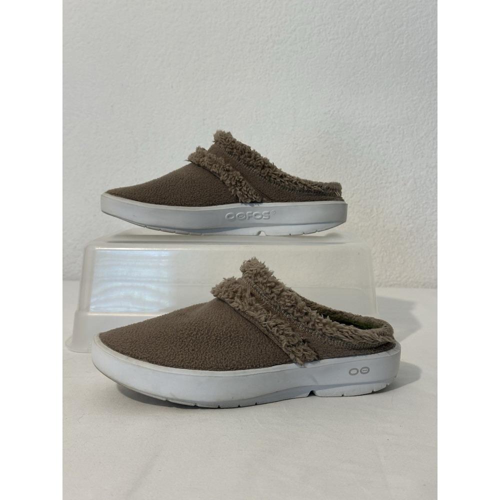 OOFOS Oocoozie‎ Brown Sherpa Recovery Mule Shoes Slippers Womens Size 8 - Picture 3 of 9